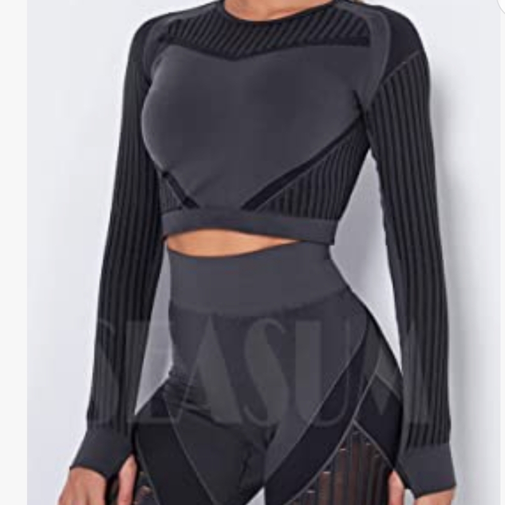 Women Workout Crop Top Seamless Shirt Long Sleeve Size Small